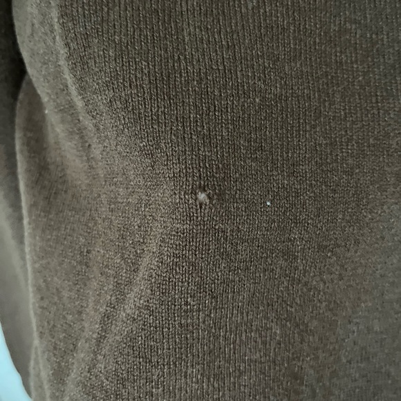 Pringle Sports Scotland V Neck Centre Argyle Lambswool Jumper in Brown - Picture 7 of 10